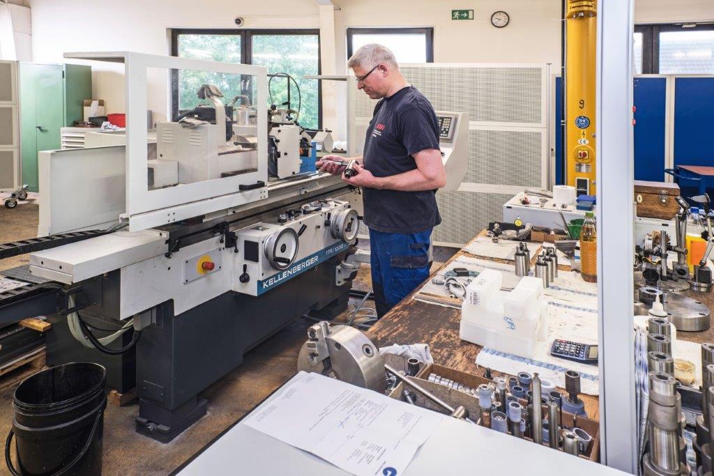 WMV Werkzeugmaschinen- Vorrichtungsbau GmbH, Dahlienstrasse 15 in Radevormwald