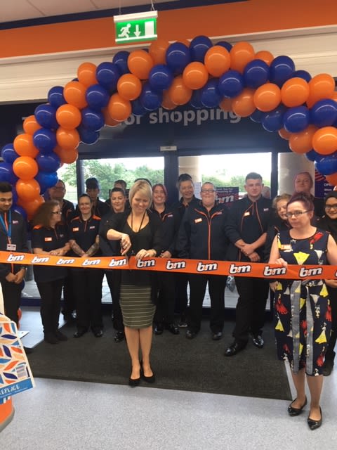 A representative from Wood Green - The Animals Charity Rehoming Centre was B&M's special VIP guests for the day, cutting the ribbon to officially open the Huntingdon store.