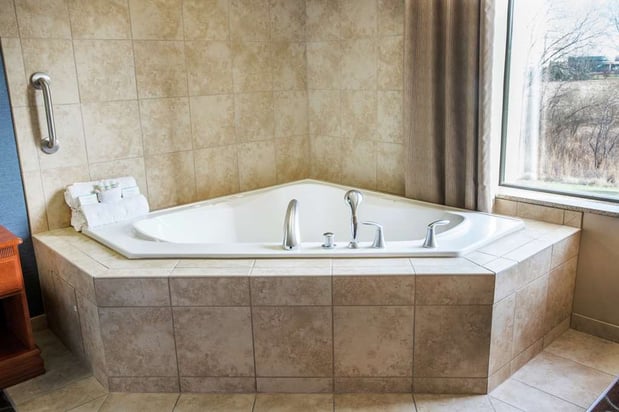 Images Hampton Inn & Suites Chicago Deer Park
