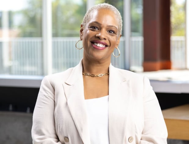 Images Monique Wheeler - The W Group LPT Realty