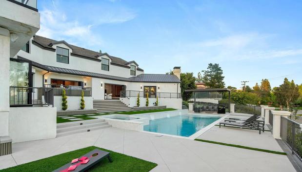 Images Sunset Pools & Spas Inc