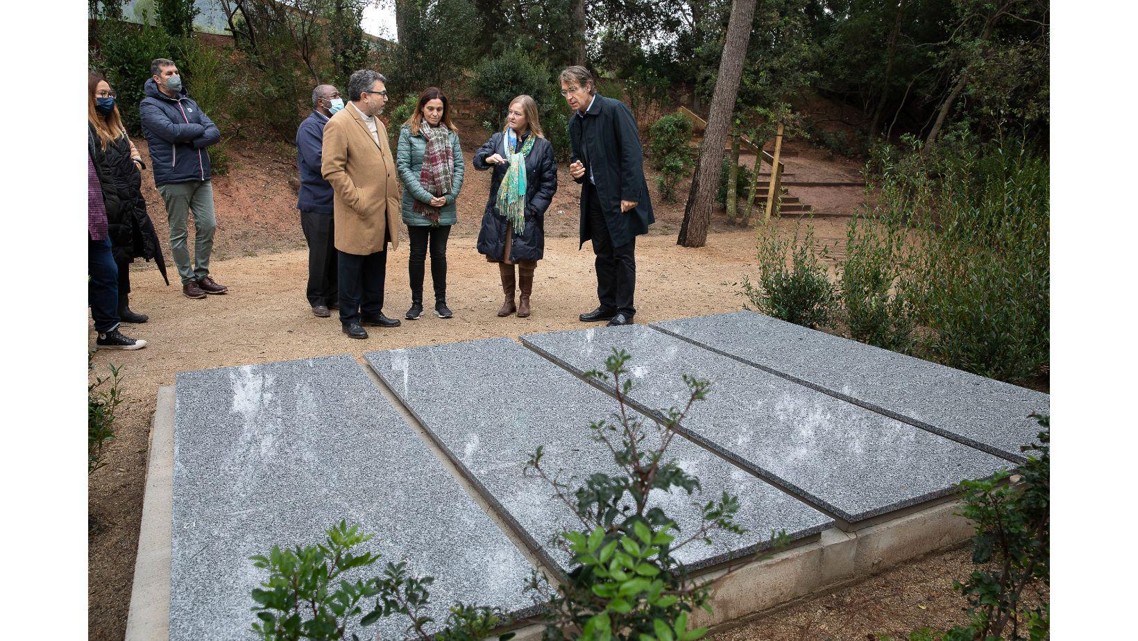 Cementiri Comarcal Roques Blanques 148