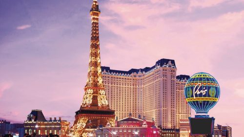 The Eiffel Tower Viewing Deck Paris Las Vegas NV, USA 10-03-18 The tower is  an icon of the city of Las Vegas Stock Photo - Alamy