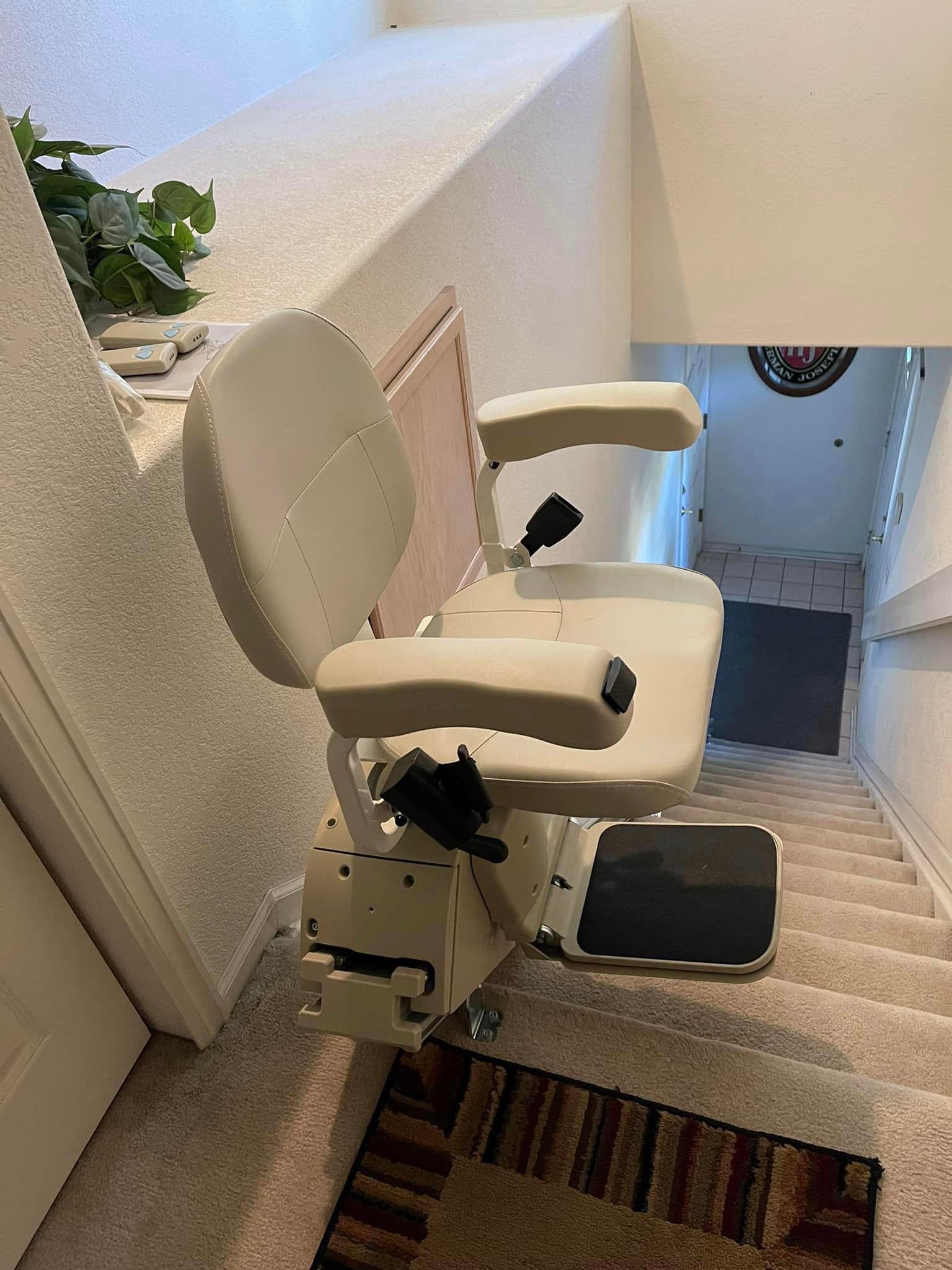 Safe, convenient, and comfortable transfer for your stairs with a stairlift from Colorado Mobility.