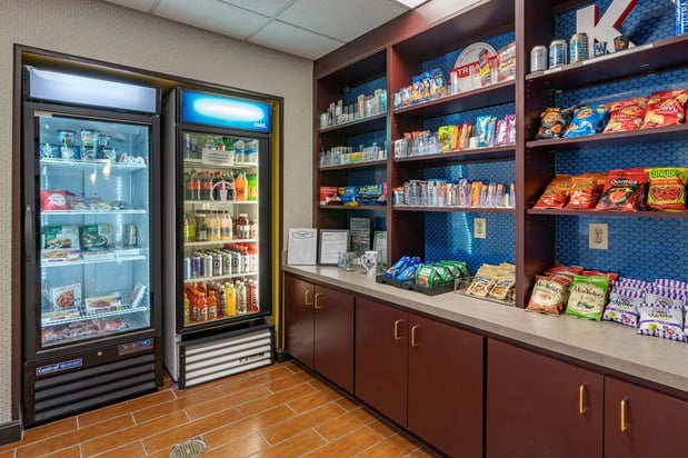 Images Hampton Inn & Suites Louisville East