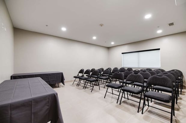 Images SureStay Studio by Best Western Conroe Downtown
