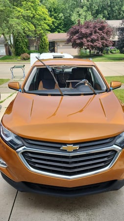 Images Skyview Auto Glass Walled Lake