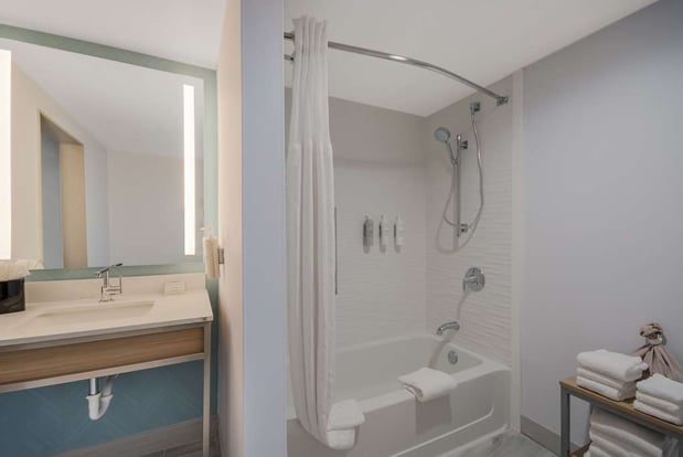 Images Hilton Garden Inn Oklahoma City Midtown