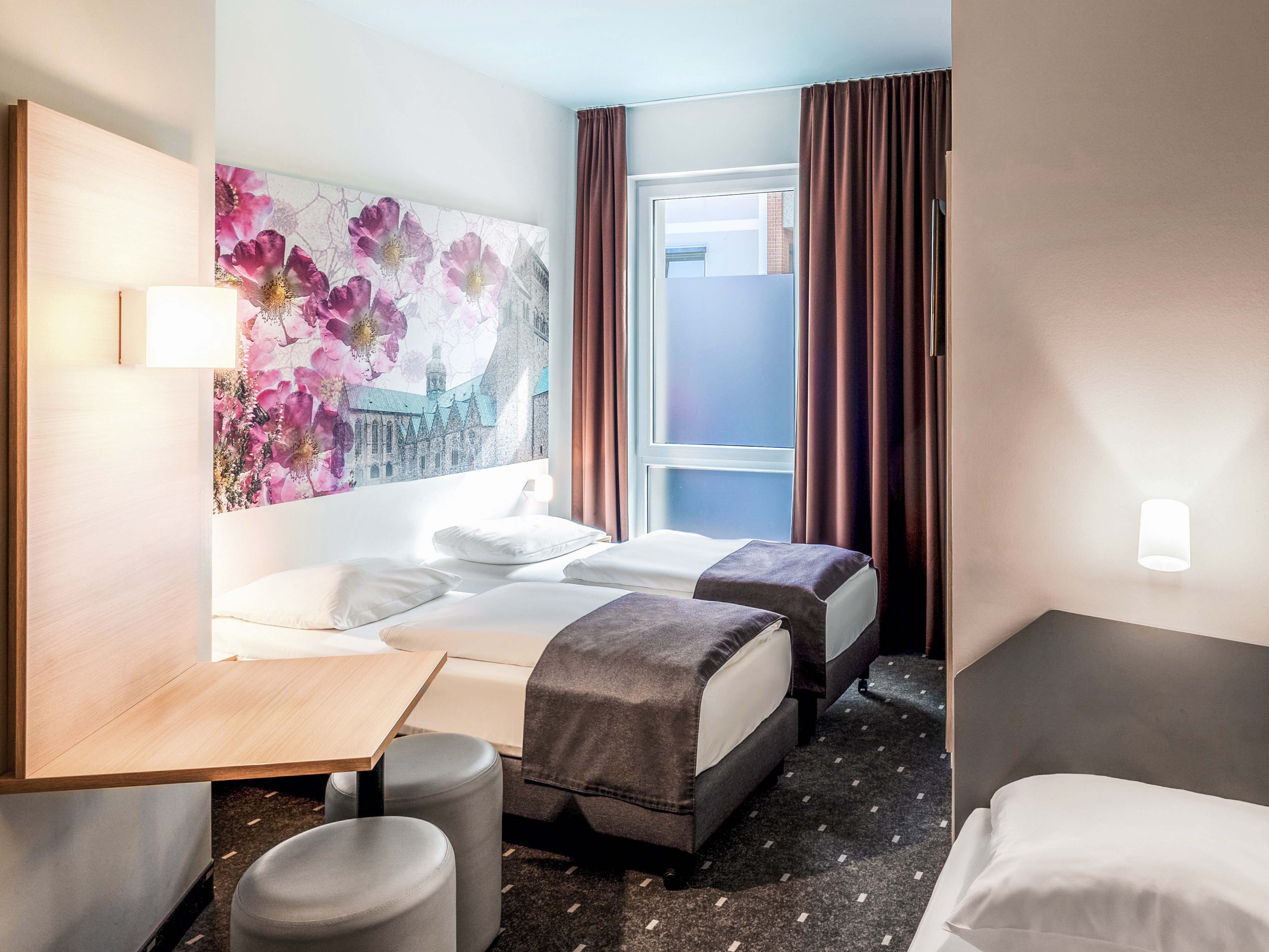 Bilder B&B HOTEL Hildesheim