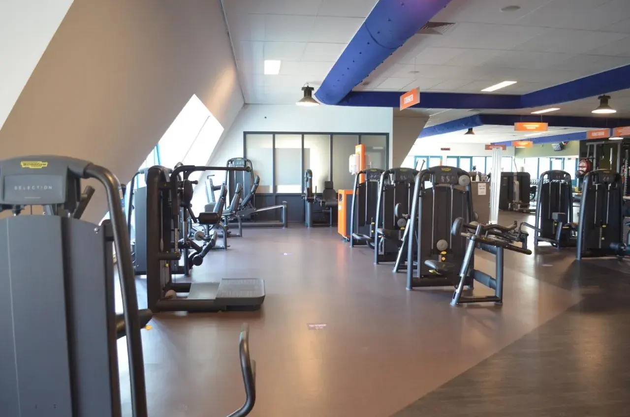 Foto's Basic-Fit 24/7