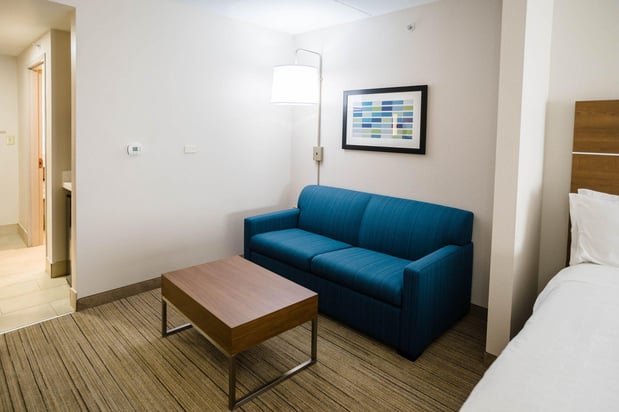 Images Holiday Inn Express & Suites Knoxville-Farragut by IHG