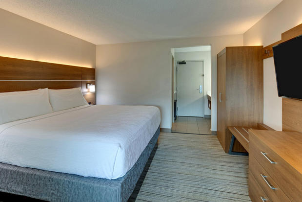 Images Holiday Inn Express Nashville W I40/Whitebridge Rd by IHG