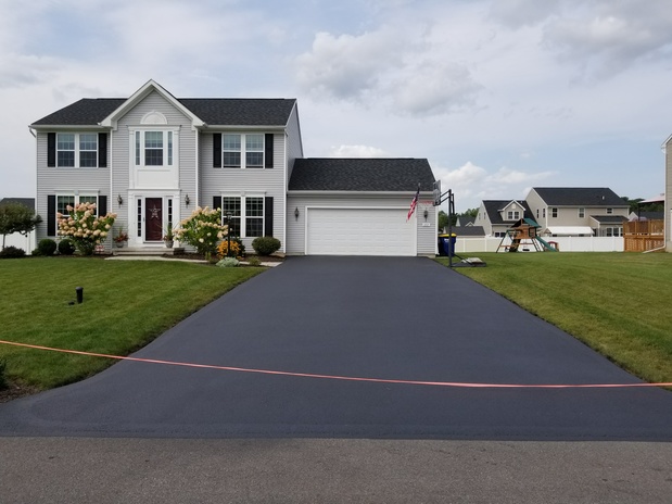 Images Pinnacle Sealing and Plowing Inc