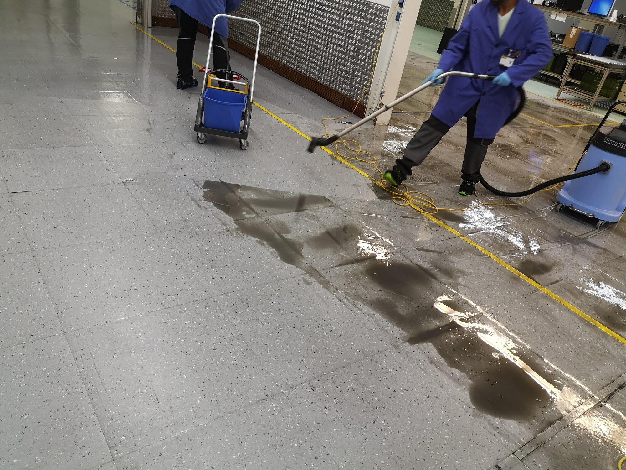 Gjini Gebäudeservice, Mühlenstraße 197 in Bremen