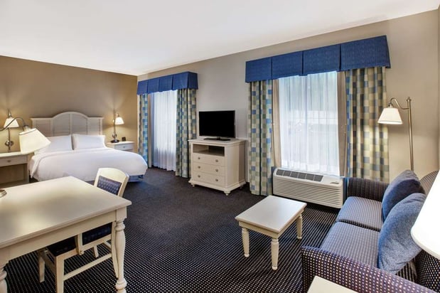 Images Hampton Inn & Suites Cape Cod-West Yarmouth