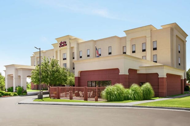 Images Hampton Inn & Suites Lawton