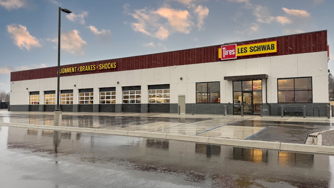 Les Schwab Tire Center
