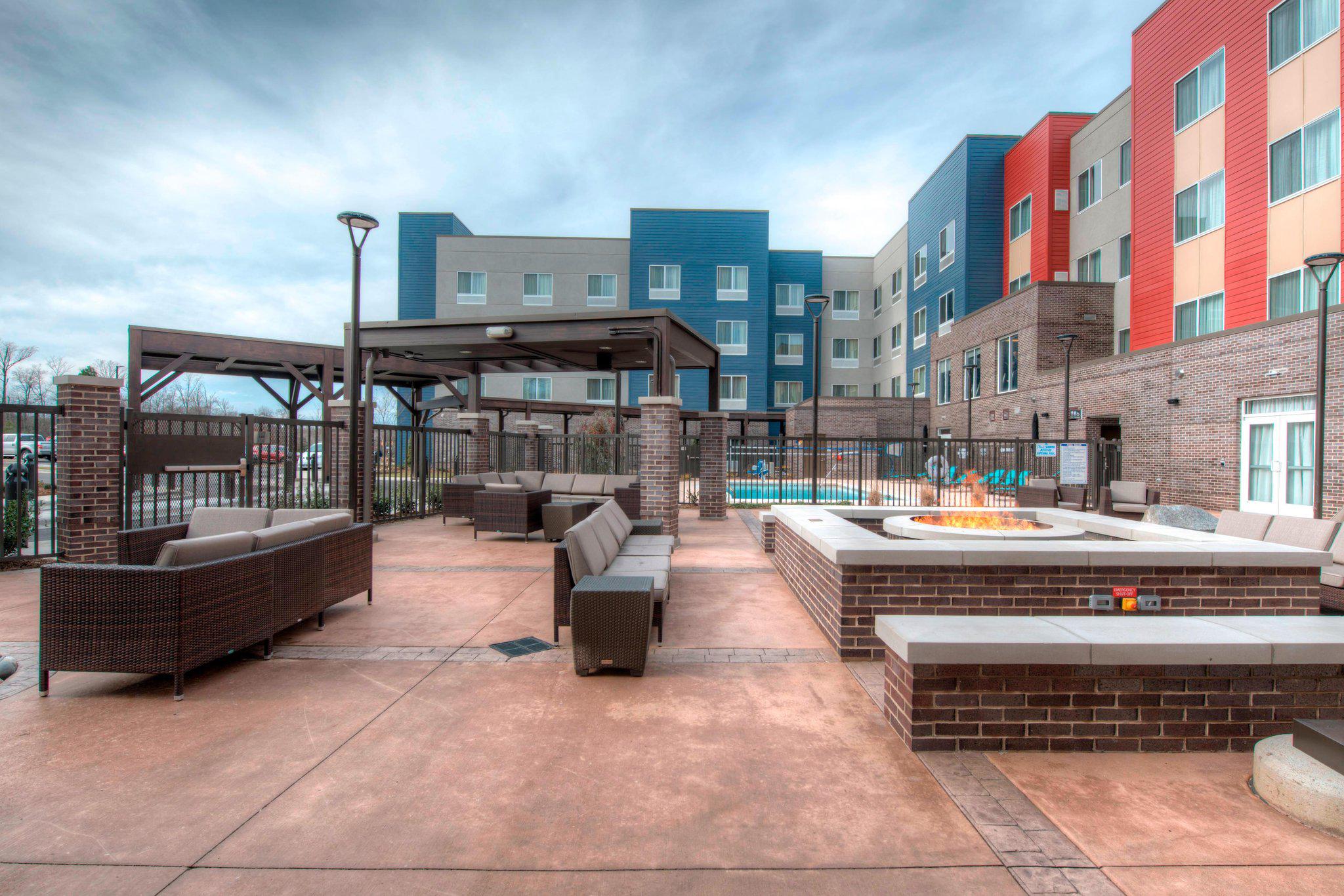 Residence Inn by Marriott Charlotte Airport in Charlotte, NC - (980