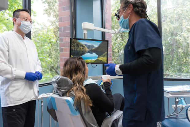 Images Zak Dental - Temecula