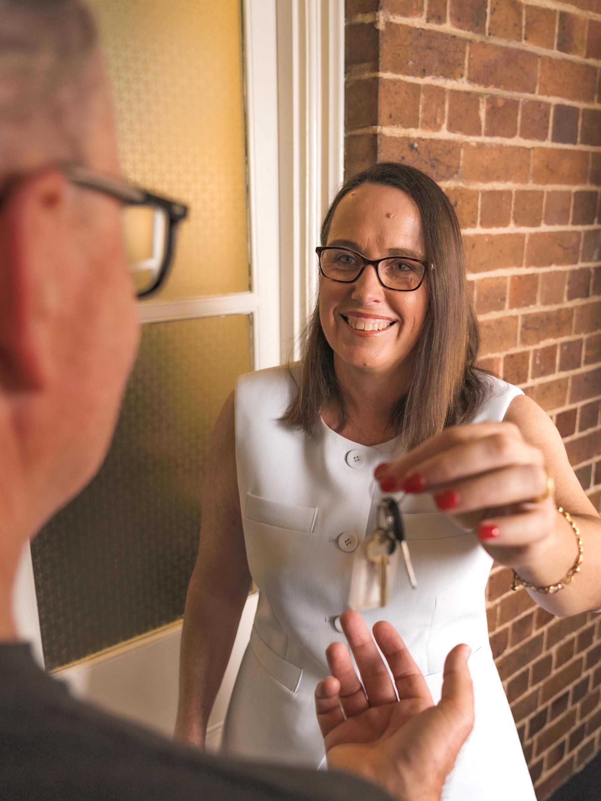 Images Tailored Buyers Agents