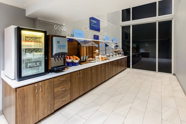 Images Holiday Inn Express & Suites Vicksburg by IHG