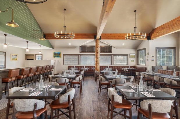 Images Starlite Yellowstone, Tapestry Collection by Hilton