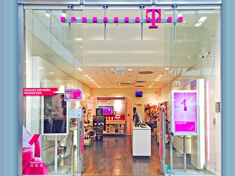 Bild 1 Telekom Shop in Karlsruhe