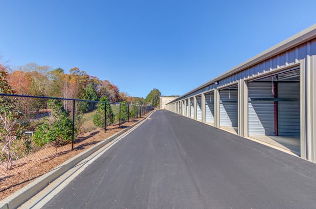 Images Sugar Hill Self Storage