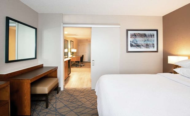 Images Embassy Suites by Hilton Colorado Springs