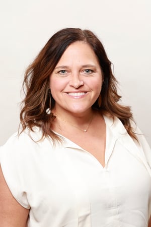 Images Tracy McKenica Besenyodi: Allstate Insurance