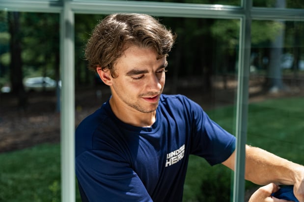 Images Window Hero Charlotte