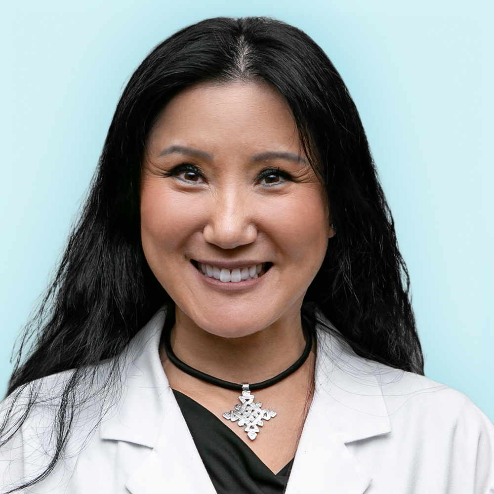 Dr. Joanne Chongsuk Lee, MD - New Hyde Park, NY - Internal Medicine