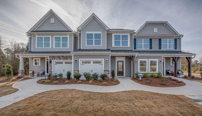 Eastwood Homes at Enclave at Davis Lake Townhomes Photo