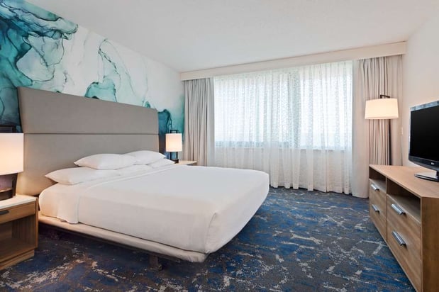 Images Embassy Suites by Hilton Tampa USF Near Busch Gardens