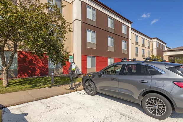 Images Best Western Plus Eau Claire Conference Center