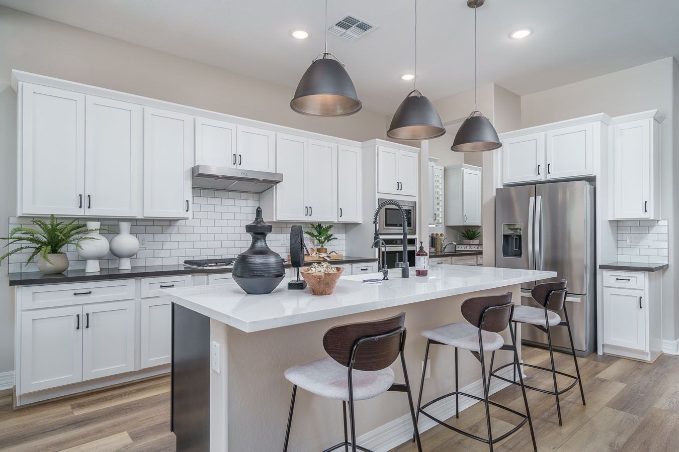 Fairways in Victory at Verrado - Sawgrass Model Home - Kitchen