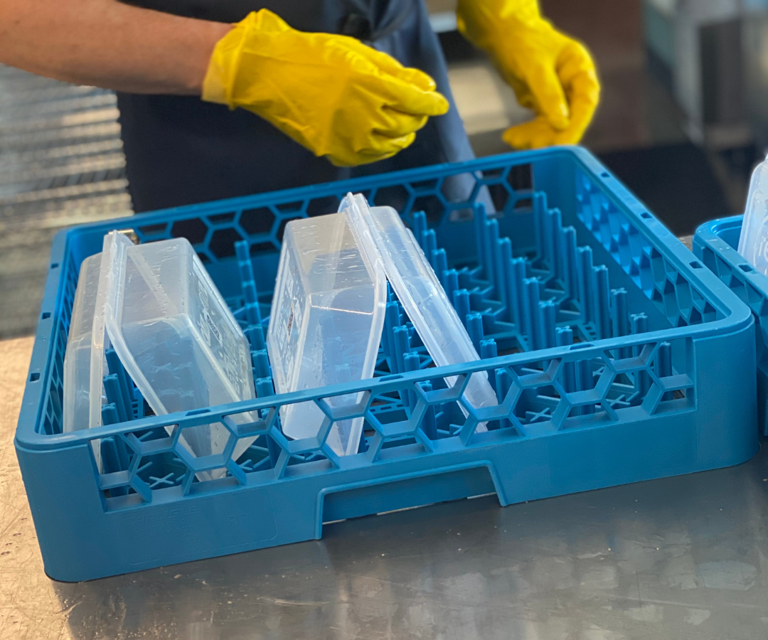 Dishwashing in the Re:Dish state-of-the-art warewashing facility