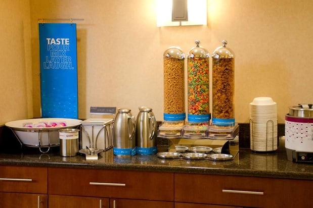 Images Hampton Inn & Suites College Station/US 6-East Bypass