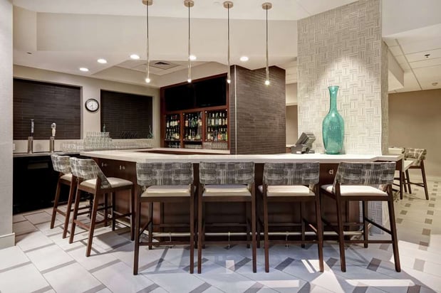 Images Embassy Suites by Hilton Charleston