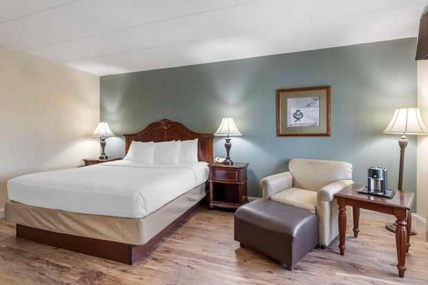 Images Best Western Plus Steeplegate Inn