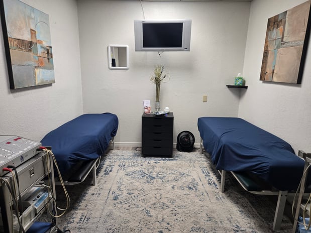 Images Spine & Sports Therapy