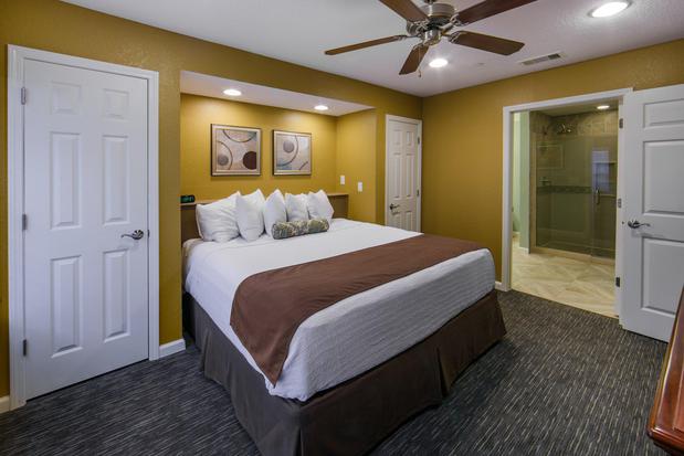 Images Holiday Inn Club Vacations Orlando Breeze Resort