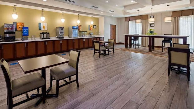 Images Best Western Plus Spring Inn & Suites