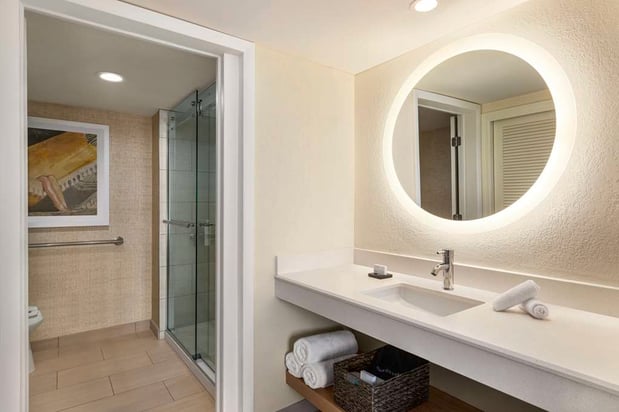 Images Embassy Suites by Hilton Deerfield Beach Resort & Spa