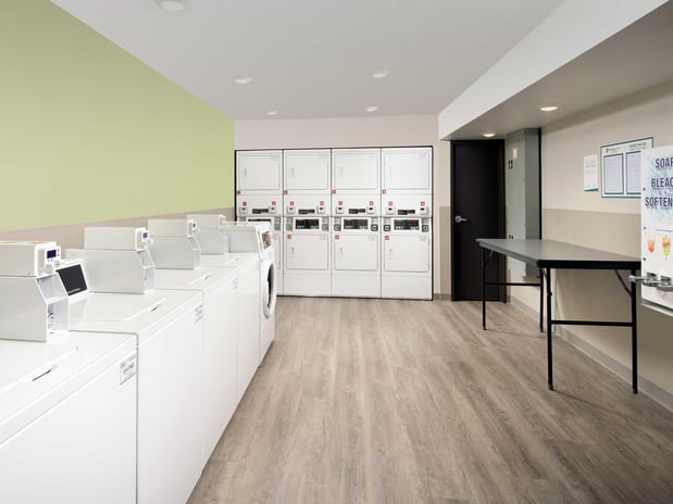 Images WoodSpring Suites Thornton-North Denver