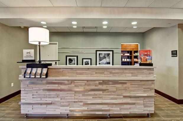 Images Hampton Inn & Suites Detroit/Troy