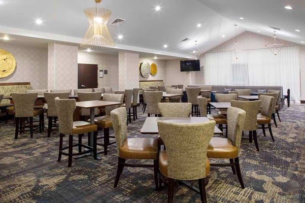 Images Homewood Suites by Hilton St. Louis - Galleria