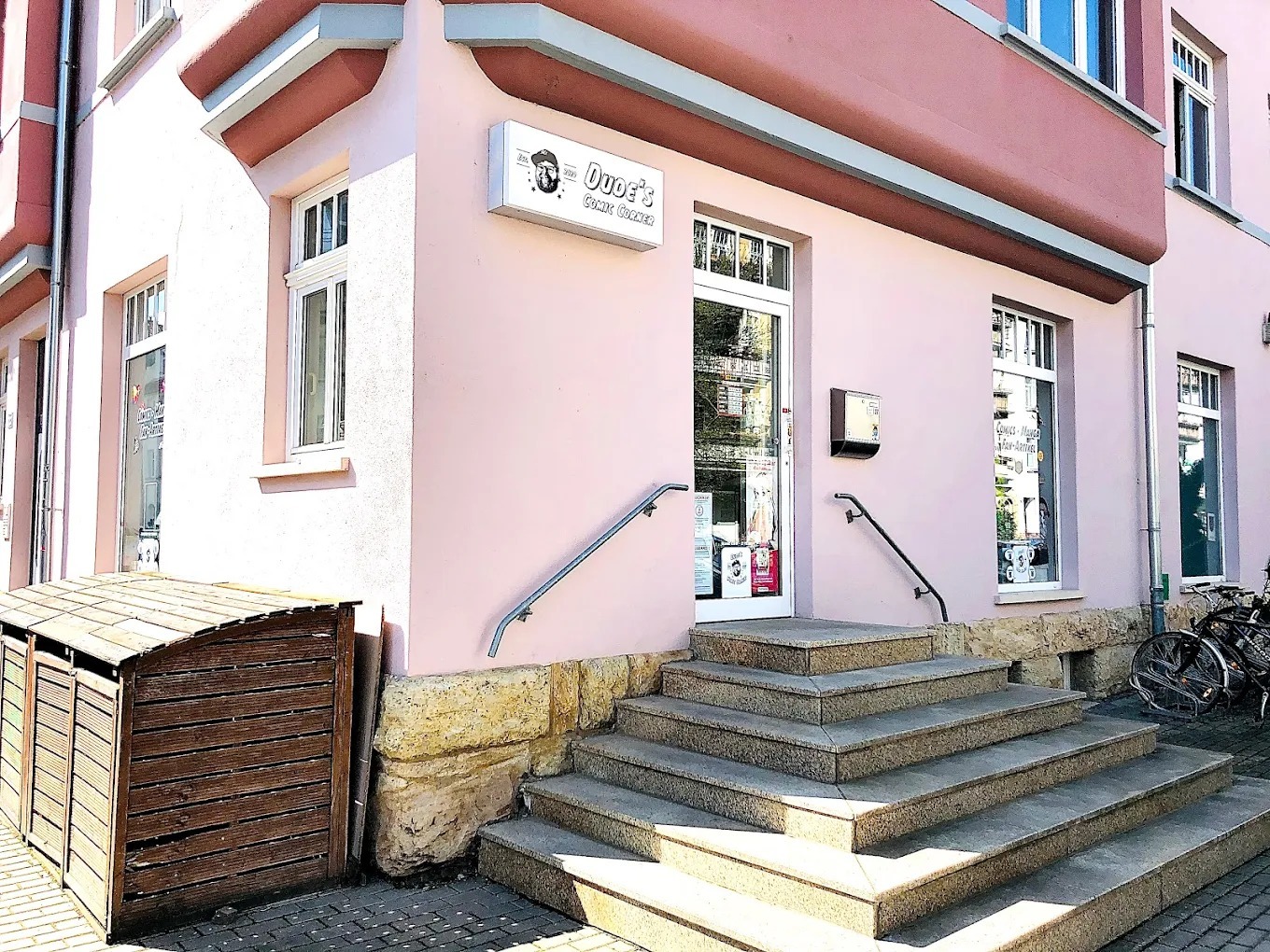 Bilder Dude's Comic Corner