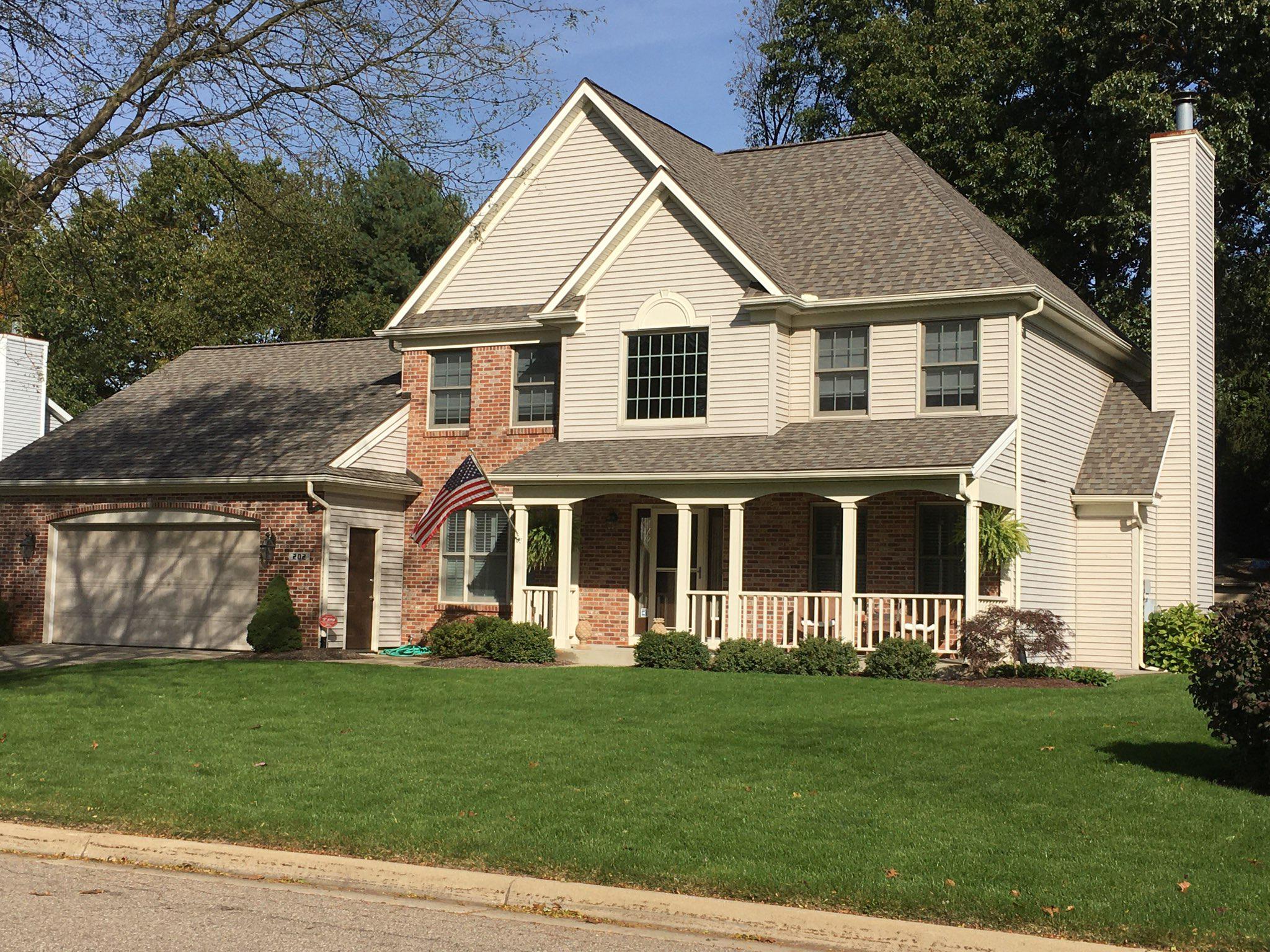 Lakeside Roofing Company