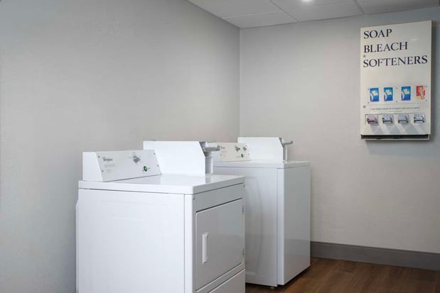 Images Spark by Hilton Miami Doral